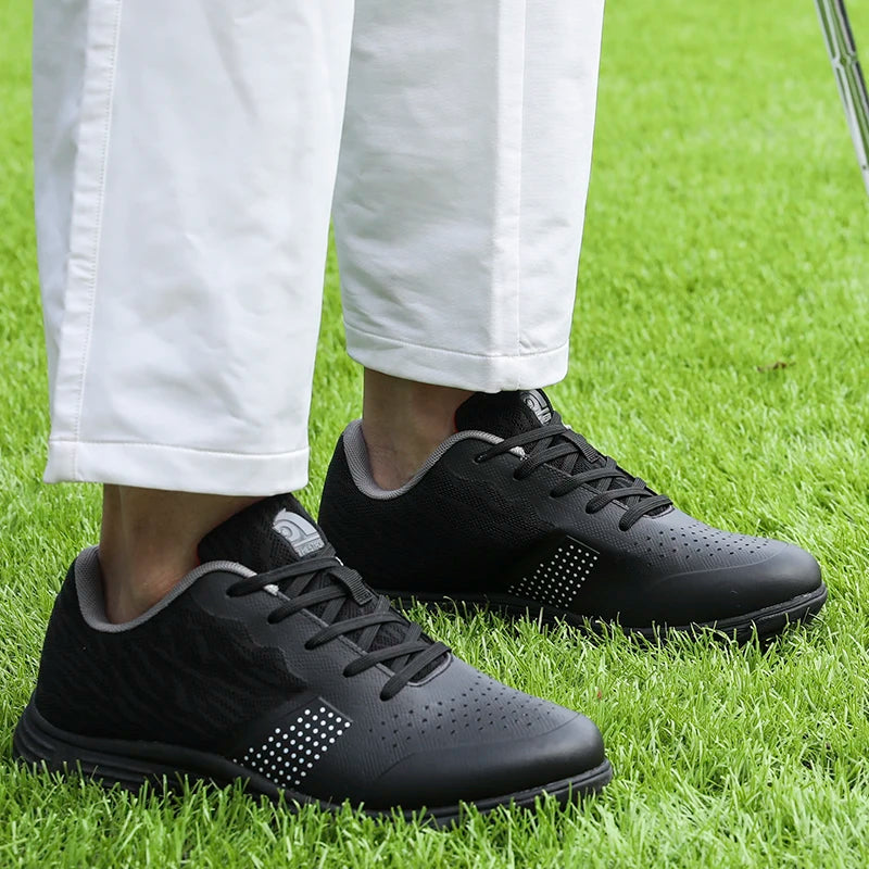New Golf Shoes Men Spikes Golf Sneakers Anti Slip Walking Footwears Size 39-47