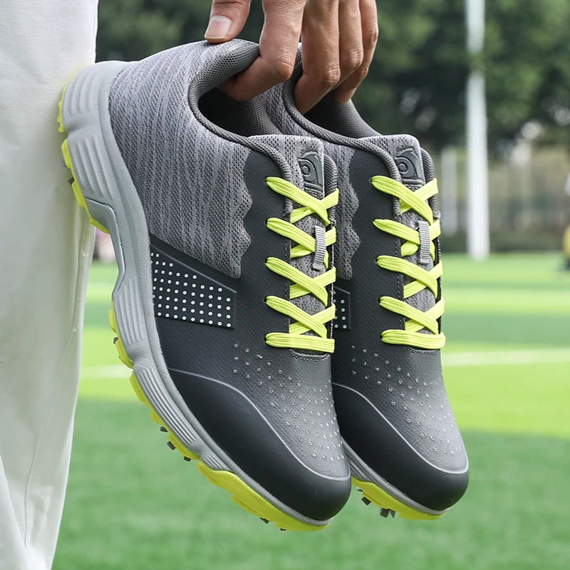 New Golf Shoes Men Spikes Golf Sneakers Anti Slip Walking Footwears Size 39-47